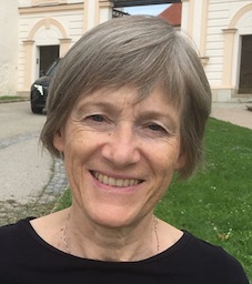 Christa Veigl